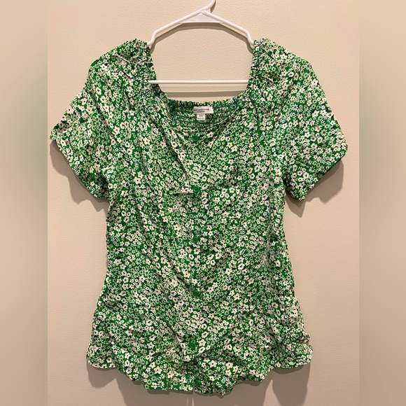 beachlunchlounge Tops - Green and white button up blouse